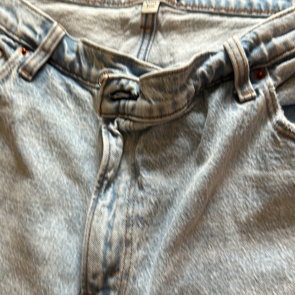 Abercrombie Curve Love 90s Relaxed Jean High Rise - Picture 4 of 5